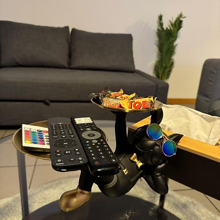 Appartement De Luxe Entierement Renove - Proche Aeroport De Bruxelles, Quartier Chic Eksteriør billede